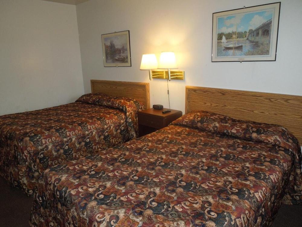 סנדוסקי Value Inn Motel מראה חיצוני תמונה