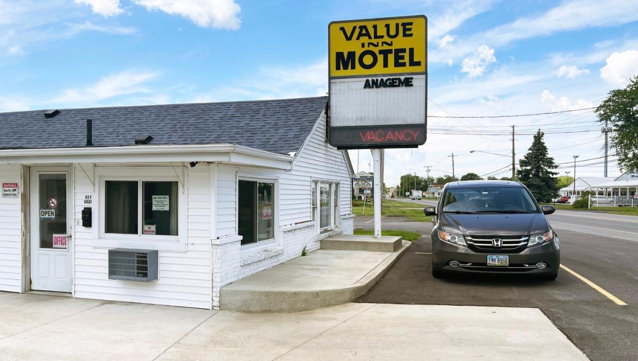 סנדוסקי Value Inn Motel מראה חיצוני תמונה